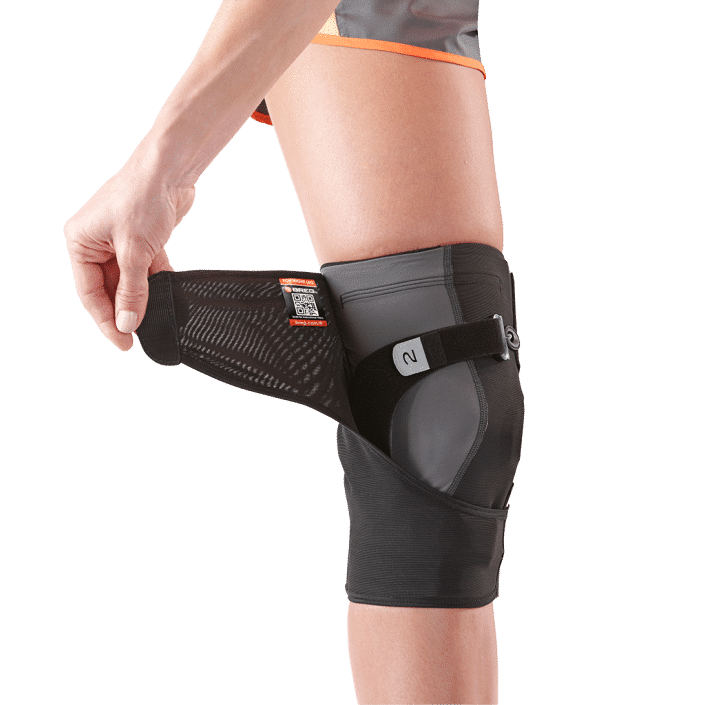 knee subluxation brace